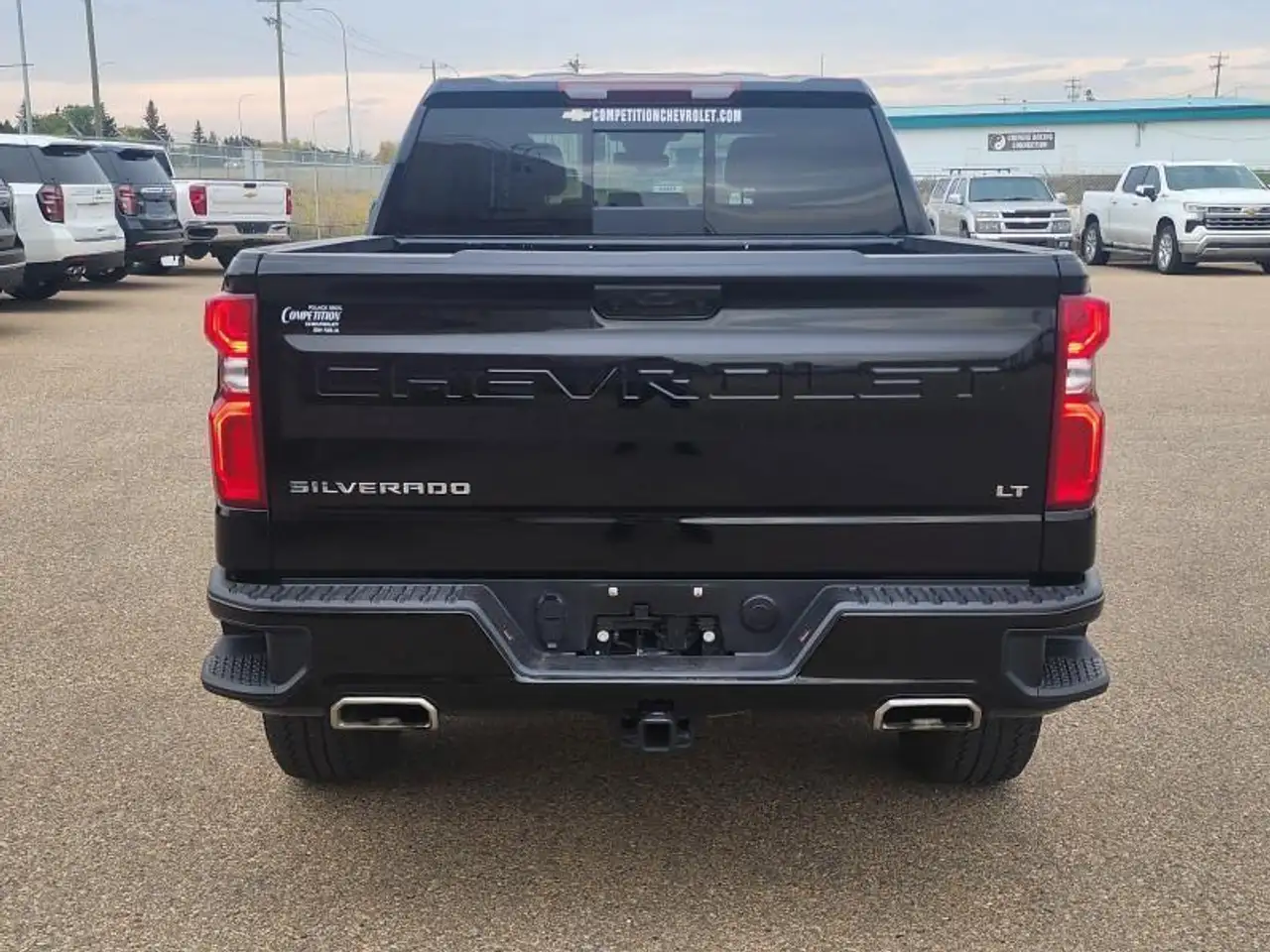 Chevrolet Silverado 1500 снимка Chevrolet Silverado 1500