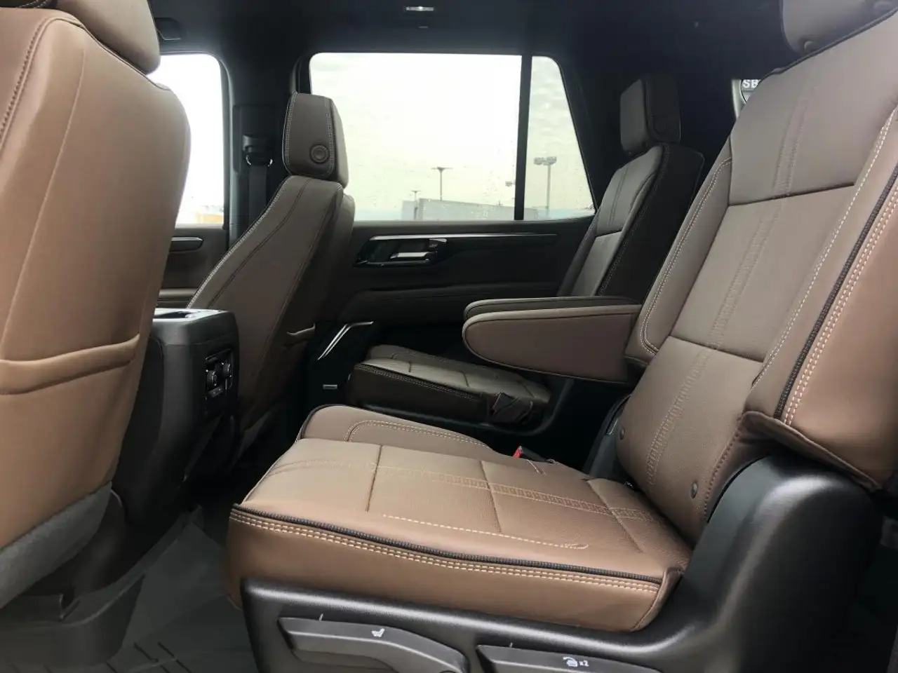 Chevrolet Tahoe снимка Chevrolet Tahoe