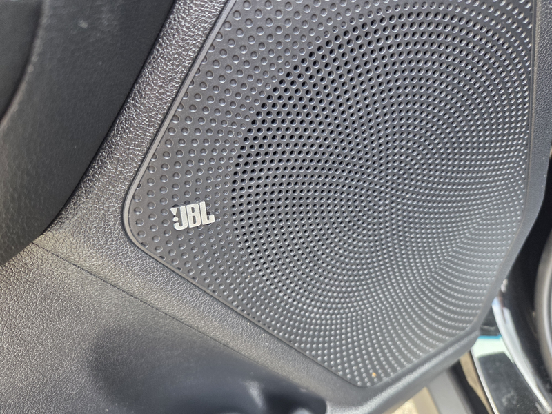 Kia e-Niro ExecutiveLine 64 kWh — photo 20
