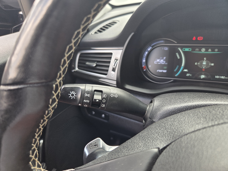 Kia e-Niro ExecutiveLine 64 kWh — photo 22