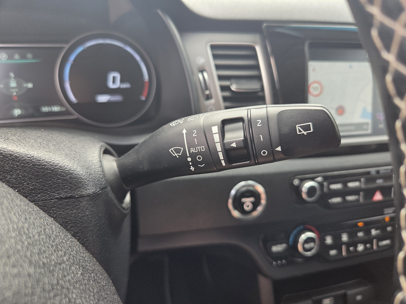 Kia e-Niro ExecutiveLine 64 kWh — photo 23