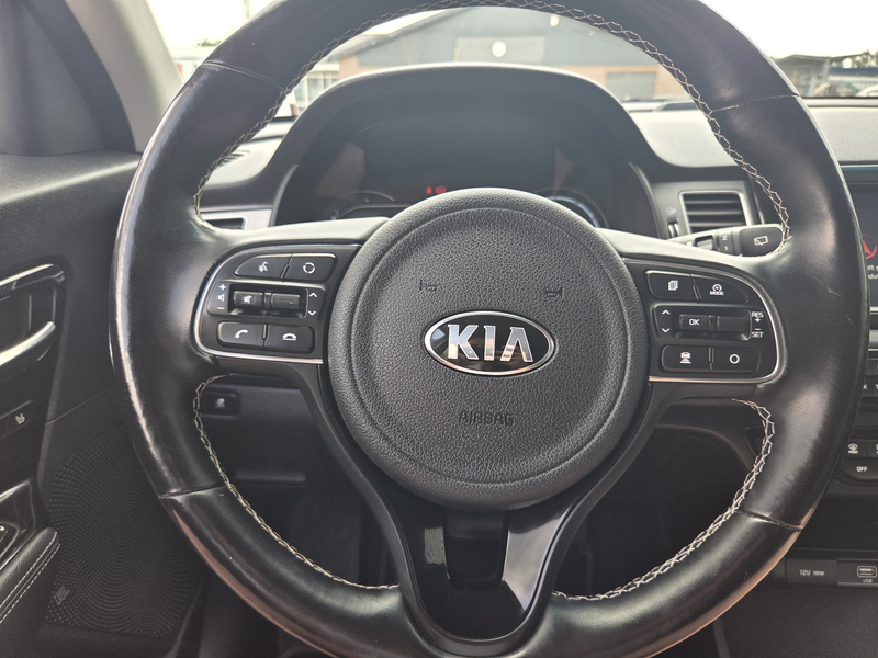Kia e-Niro ExecutiveLine 64 kWh — photo 7
