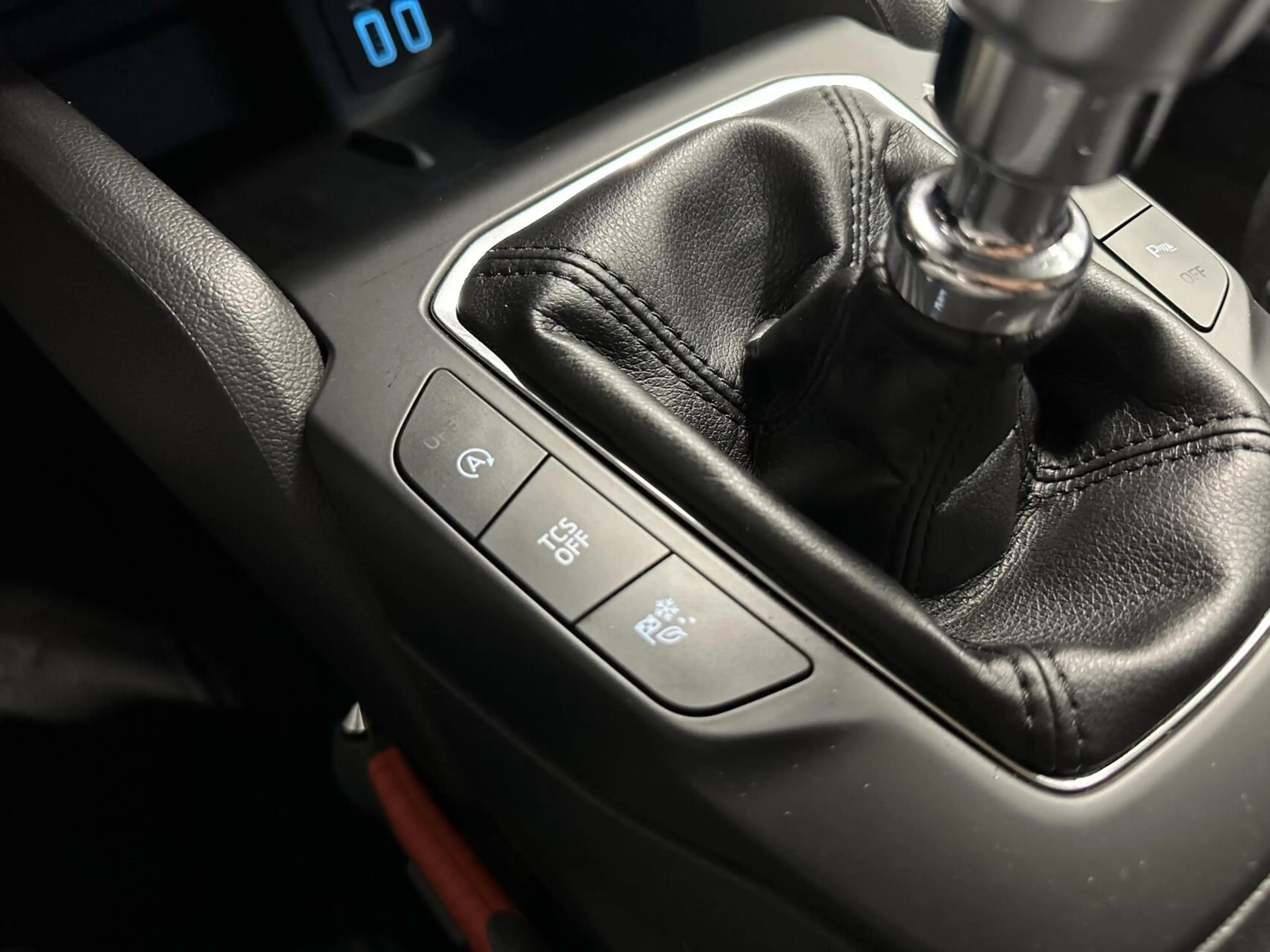 Ford Focus Wagon 1.0 EcoBoost Trend Edition Business CARPLAY — photo 37