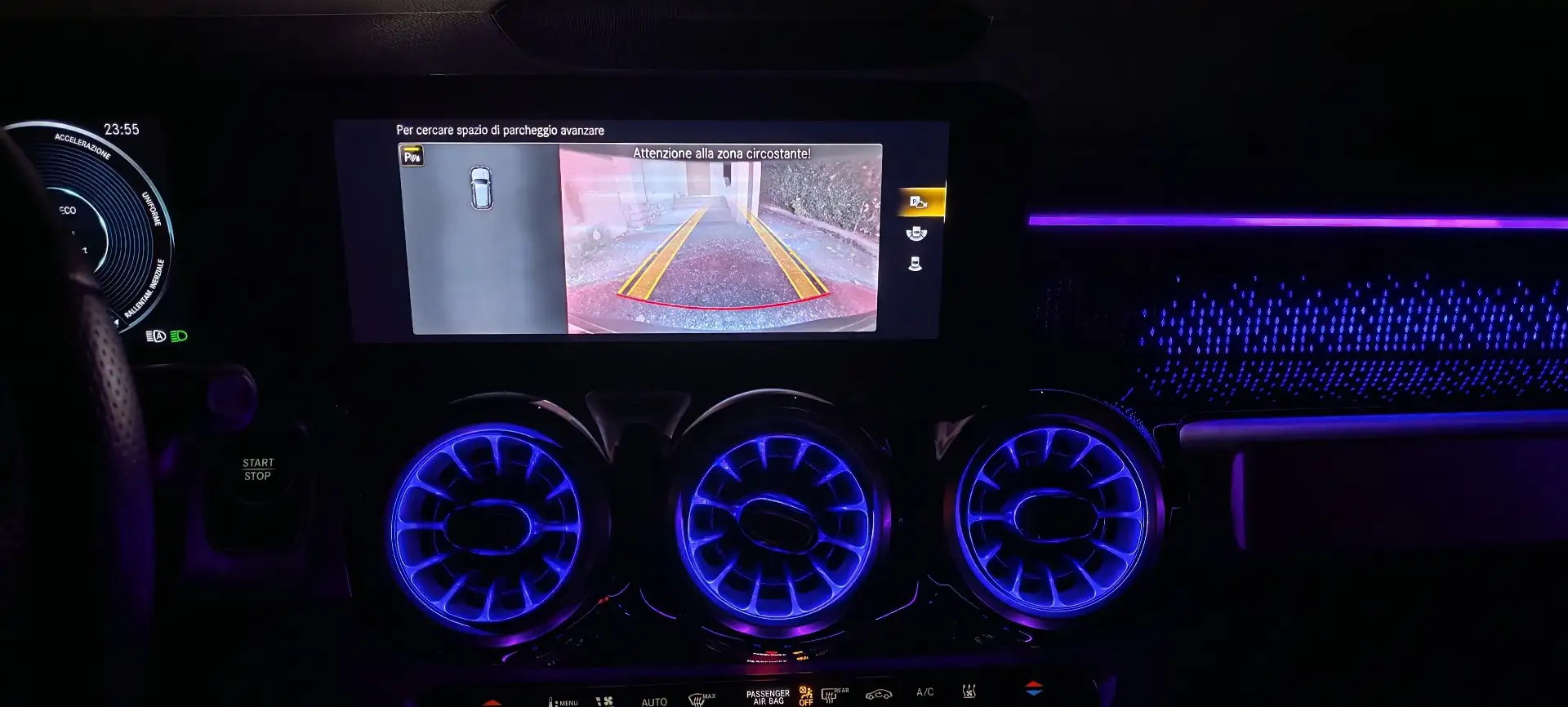 Mercedes-Benz EQB 250 Premium - 2