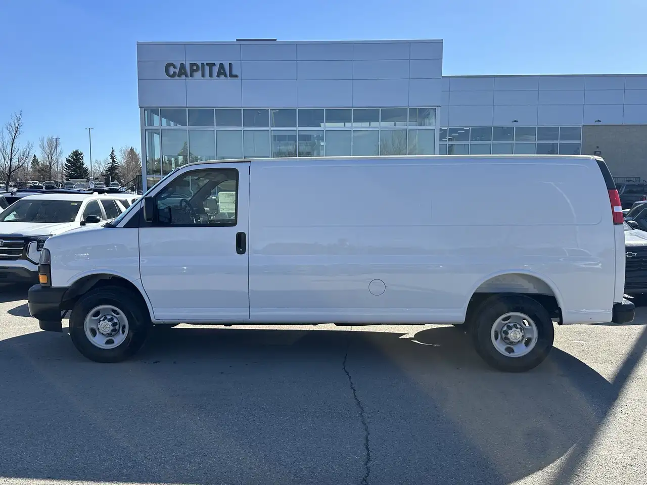 Chevrolet Express 3500 снимка Chevrolet Express 3500