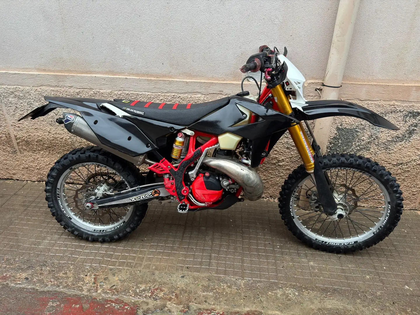 Beta RR 300 Enduro Nero - 2