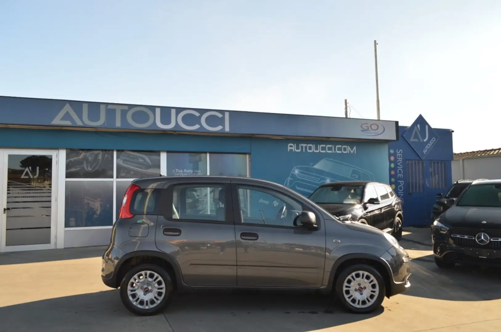 Fiat Panda 1.0 FireFly S&S Hybrid City Life 5 posti Gris - 2