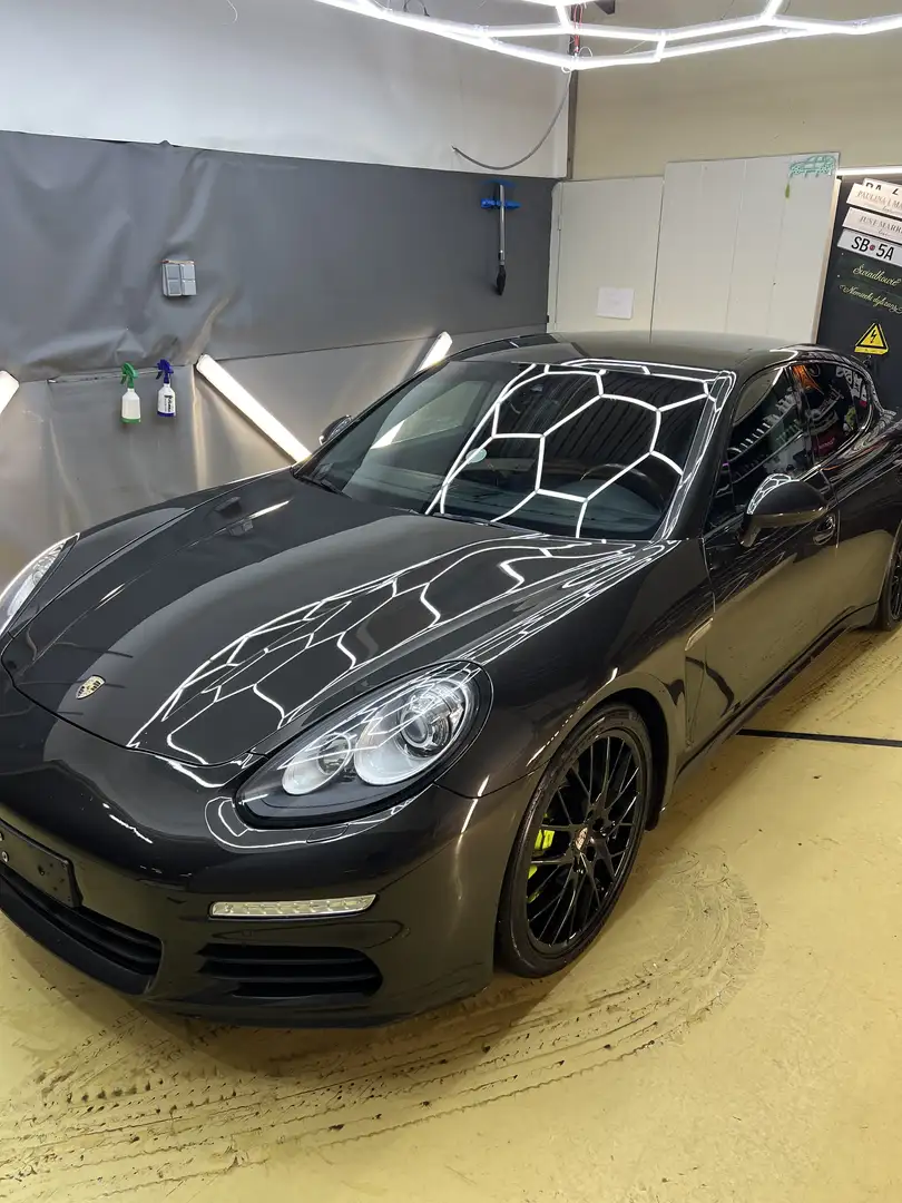 Porsche Panamera S E-Hybrid Brun - 2