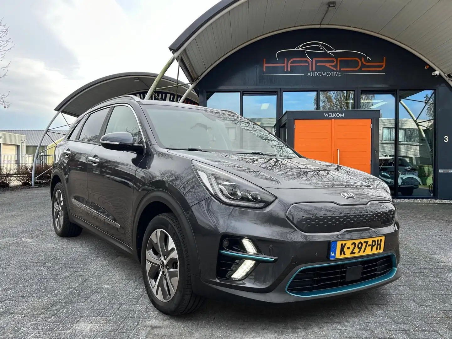 Kia e-Niro ExecutiveLine 64 kWh 100% SOH LEER JBL AUDIO Rijkl Grau - 1