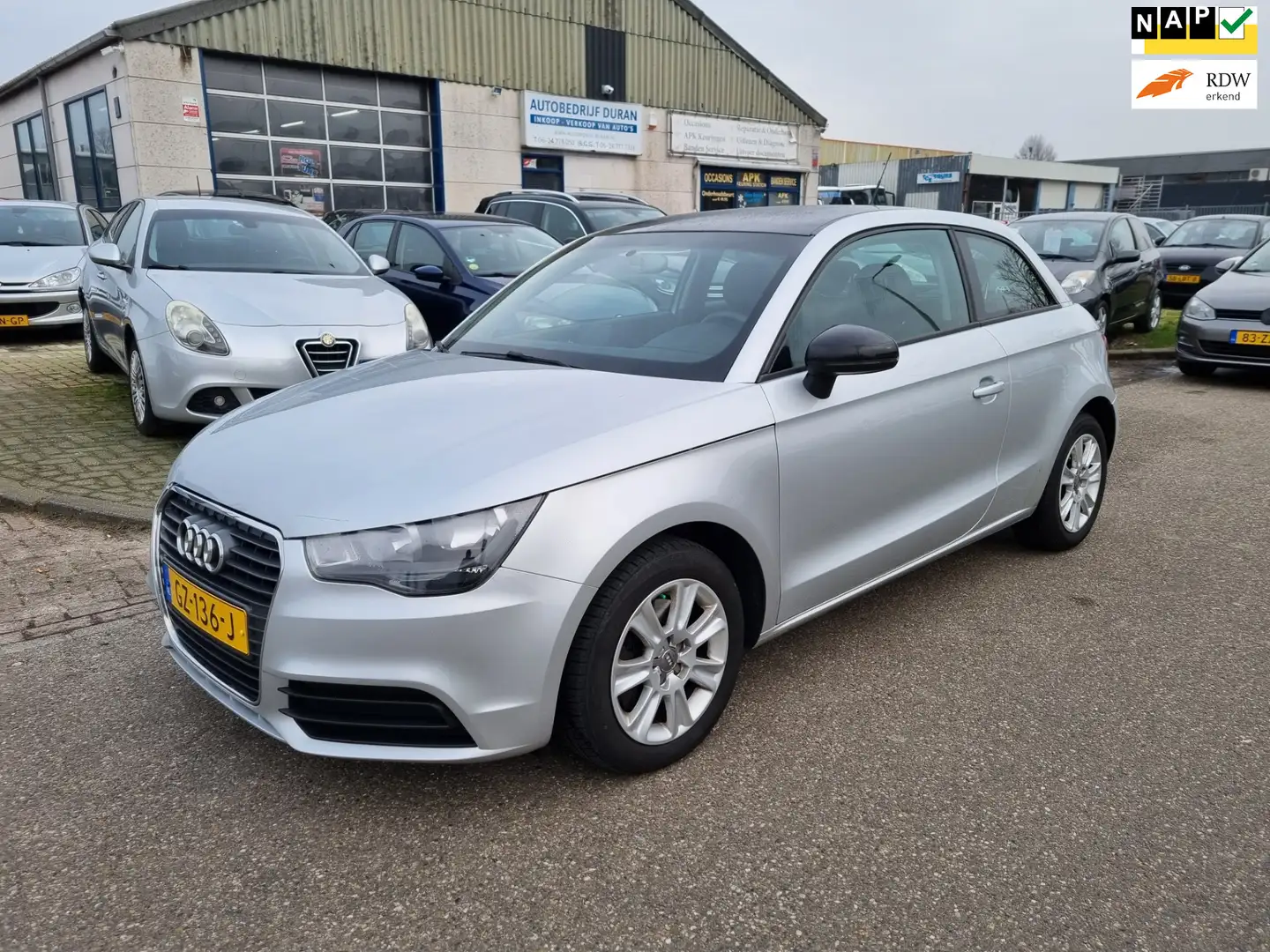 Audi A1 1.6 TDI 77kw 3-Drs Pro Line Airco! Navi! Bj:2010 Szürke - 1