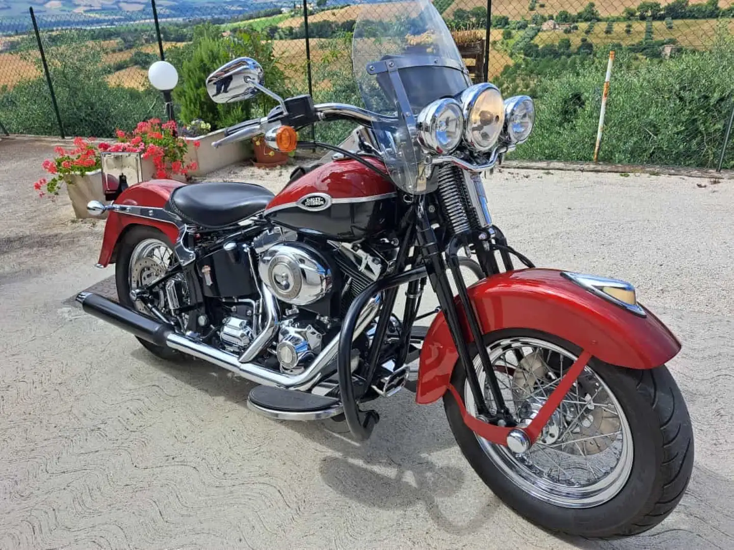 Harley-Davidson Heritage Springer 96 twin cam iniezione 1584cc Rood - 2