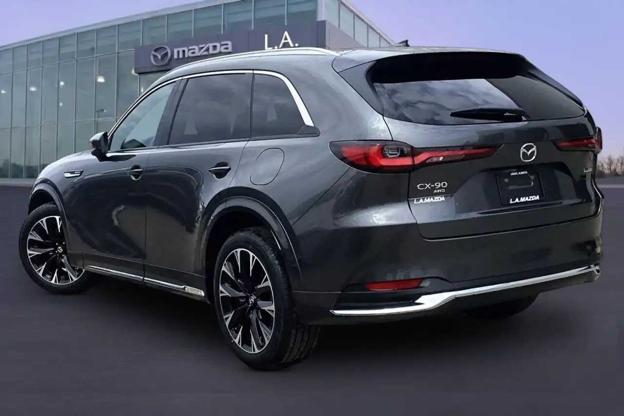 Mazda CX-90 снимка Mazda CX-90