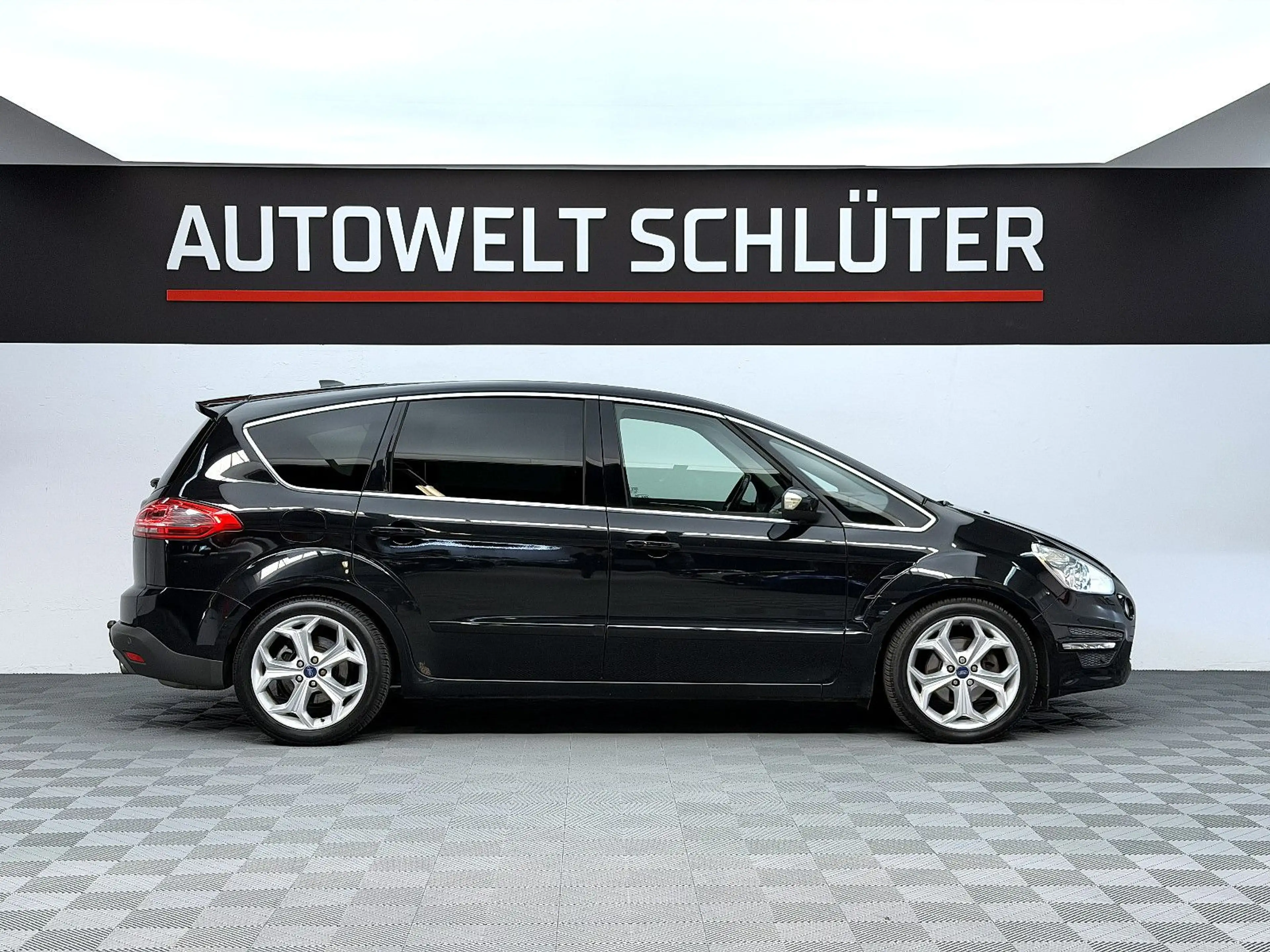 Ford S-Max Titanium *AHK*SHZ*Panorama* — photo 12