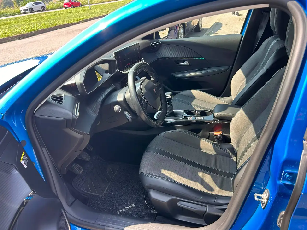 Peugeot 208 II 2020 1.2 BENZINA Active s EURO 6 *PER NEOPATENTATI*, миниатюра 8
