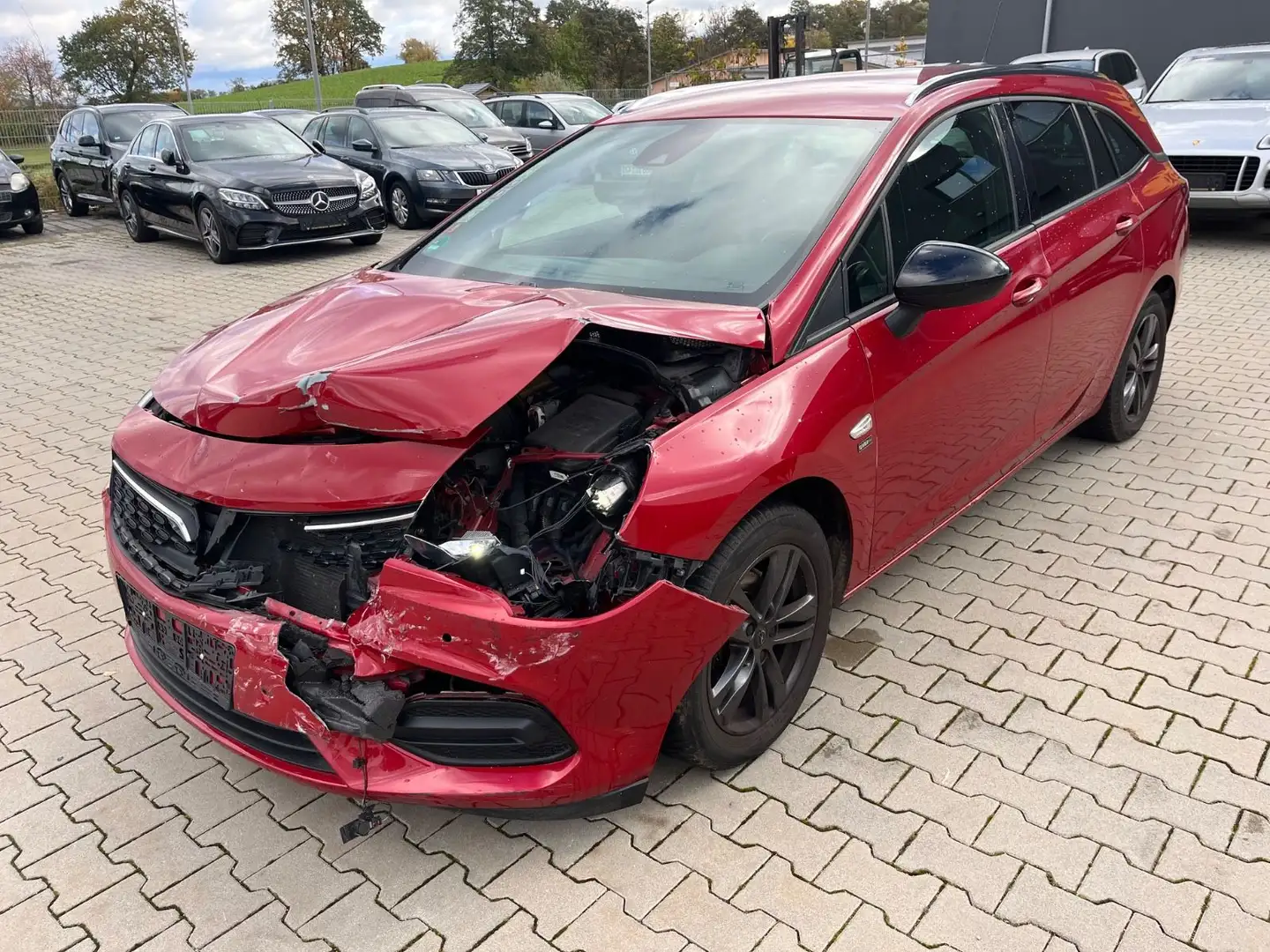 Opel Astra K Sports Tourer 1.2 fährt am HOF Rouge - 2