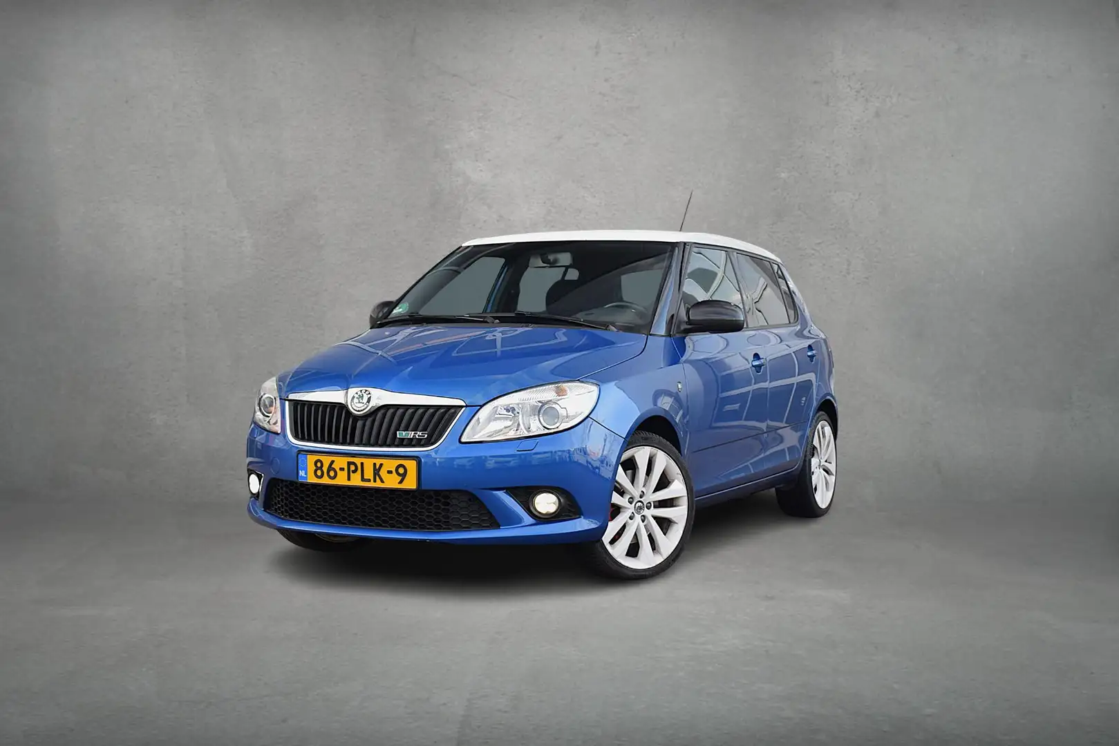 Skoda Fabia 1.4 TSI RS | Sportstoelen | Climate | Cruise | 17" Bleu - 2