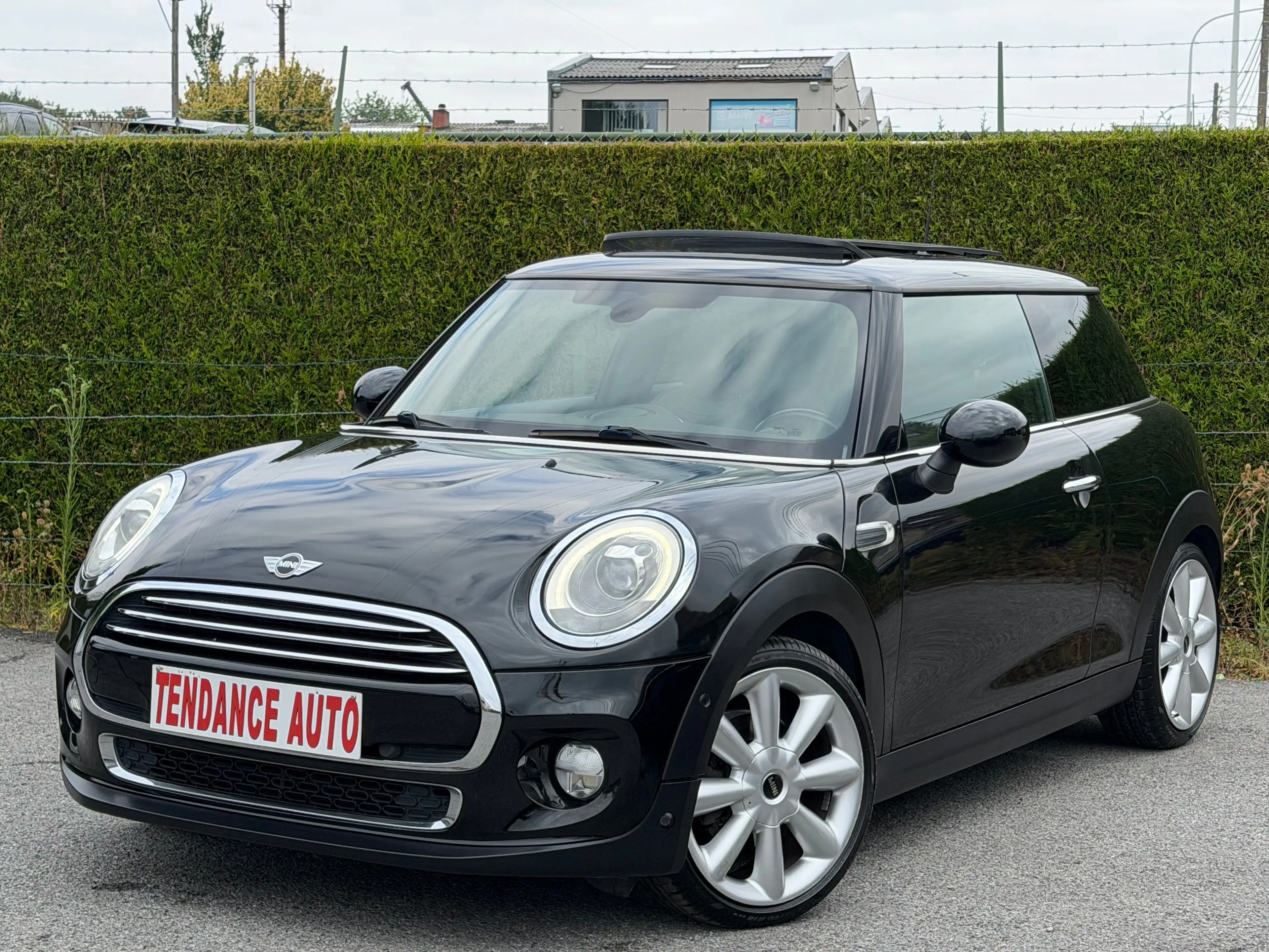 MINI Cooper D Mini 1.5 DA Cooper * Boite Auto * Toit Pano * Xénon LED