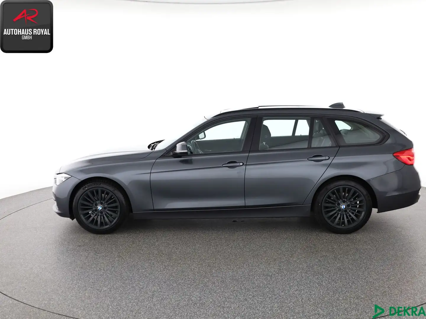 BMW 320 320 i T ADVANTAGE KAMERA,PANORAMA,SPORTSITZE,SH Grau - 2