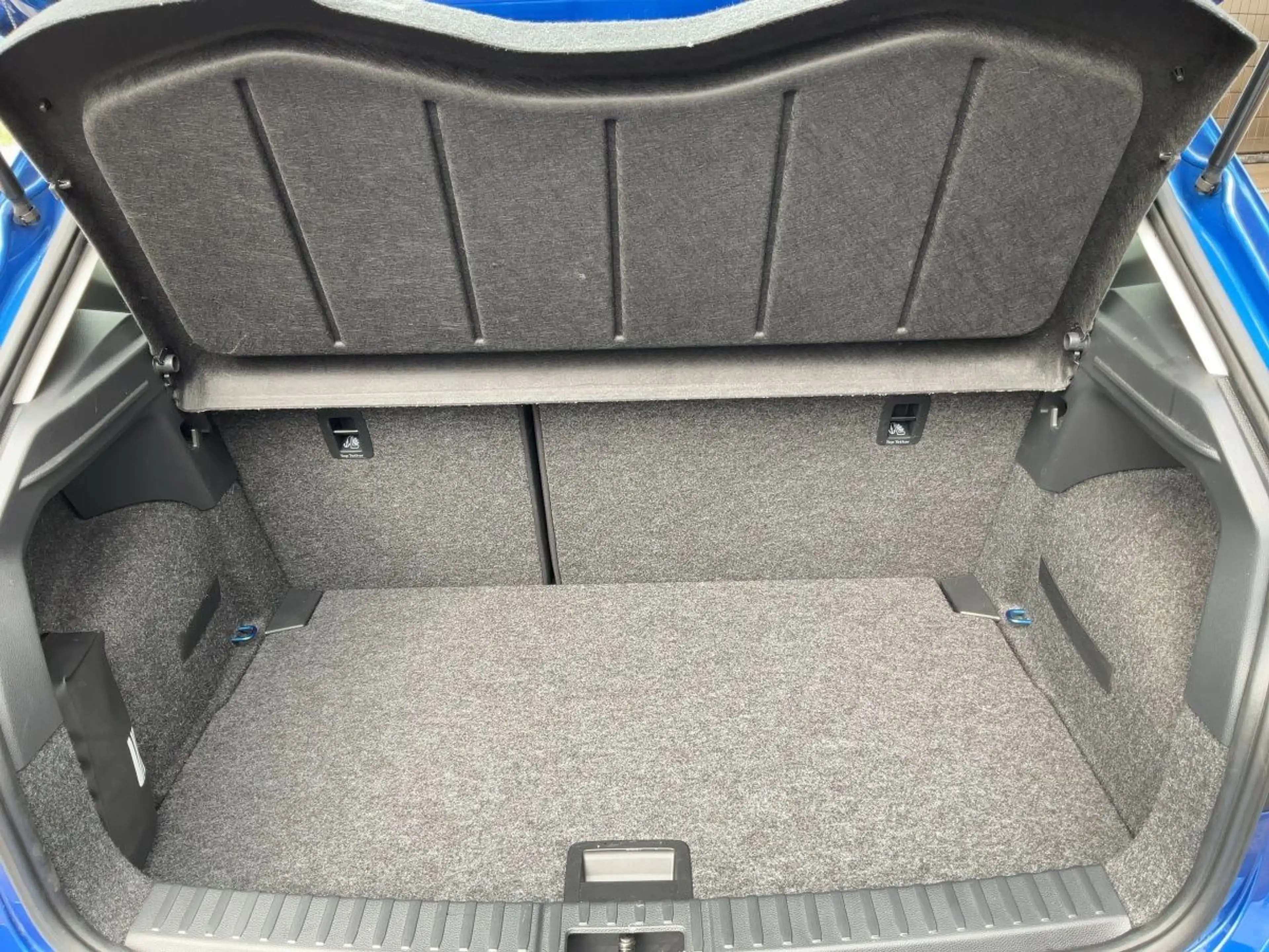 SEAT Ibiza 1.0 TSI DSG STYLE EDITION LED+RFK+ACC+PANO — photo 14