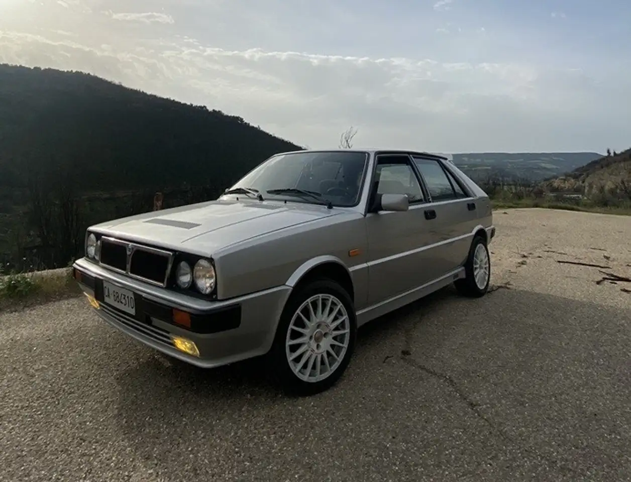 Lancia Delta 1.5 LX, foto 1