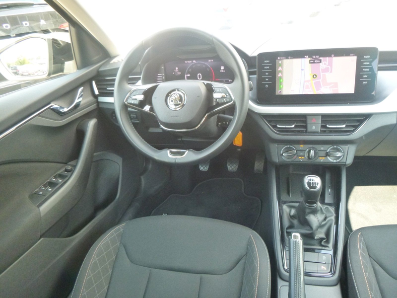 Skoda Scala 1,0 TSI Ambition OPF NAV/SmartLink/SHZ — photo 13