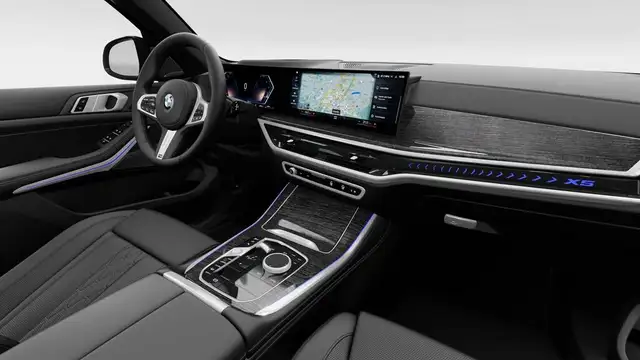 BMW X5 view 14