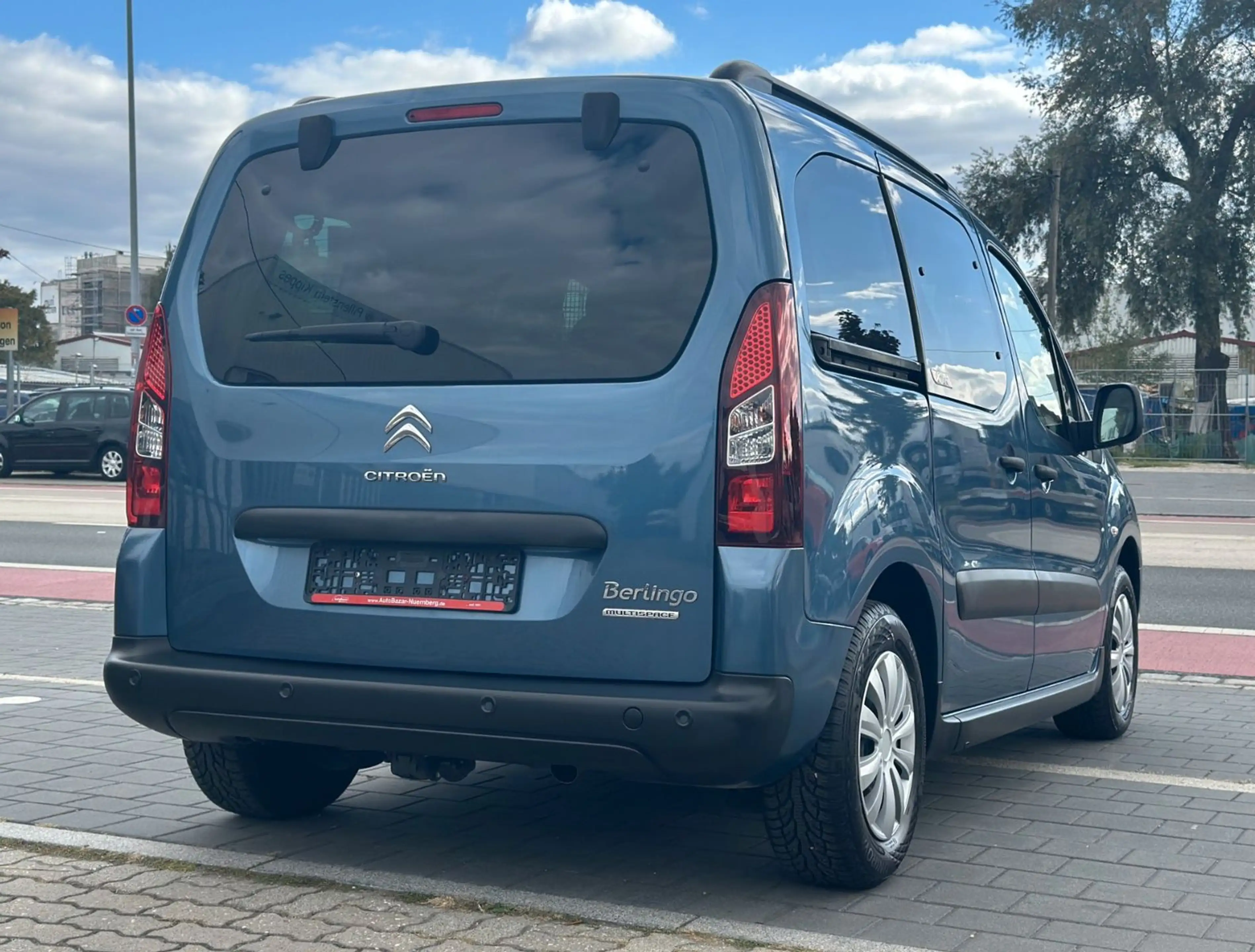 Citroen Berlingo Multispace XTR / Zahnriemen neu / AHK — photo 5