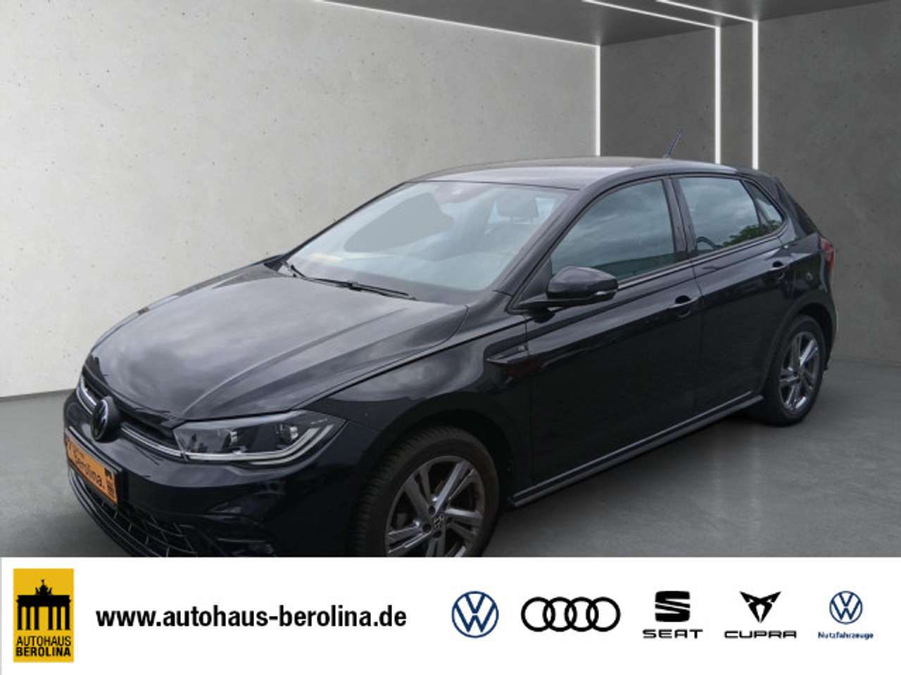 Volkswagen Polo 2024 — 1.0 TSI R-Line DSG *IQ-MATRIX*ACC*PDC*SHZ*
