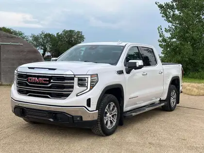 White 2023 GMC Sierra 1500 Pickup Truck Four-Wheel Drive Automatic