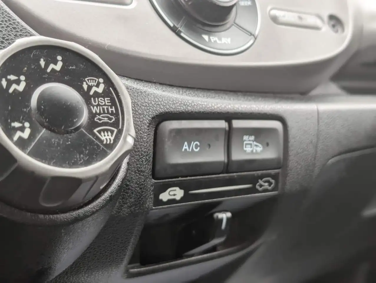 Honda Fit снимка Honda Fit