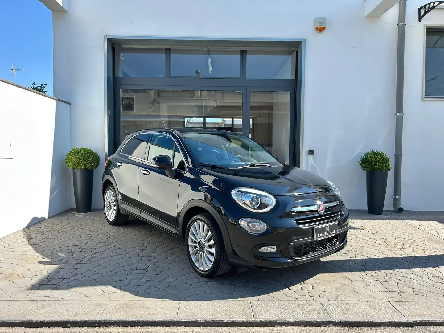 Fiat 500X 1.6 MJ 120Cv LOUNGE NAVI Km 98.000-2015 Noir - 1