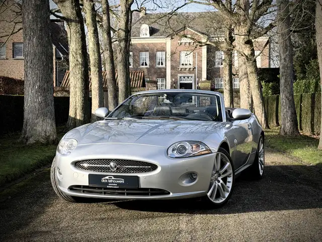 Jaguar XK 4.2 V8 Convertible / YOUNGTIMER / FULL SERVICE FIL