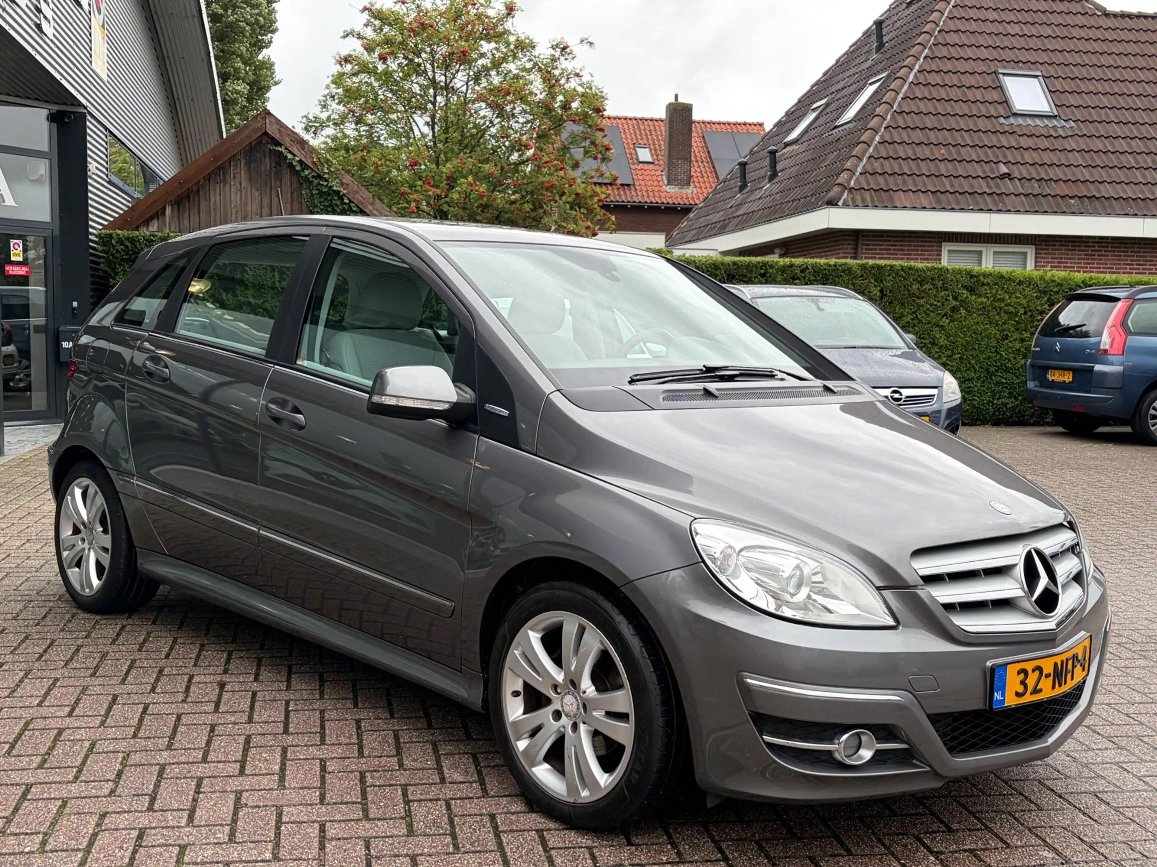 Mercedes-Benz B 180 Clima Cruise Trekhaak NL-Auto NAP Dealeronderhoude — photo 6