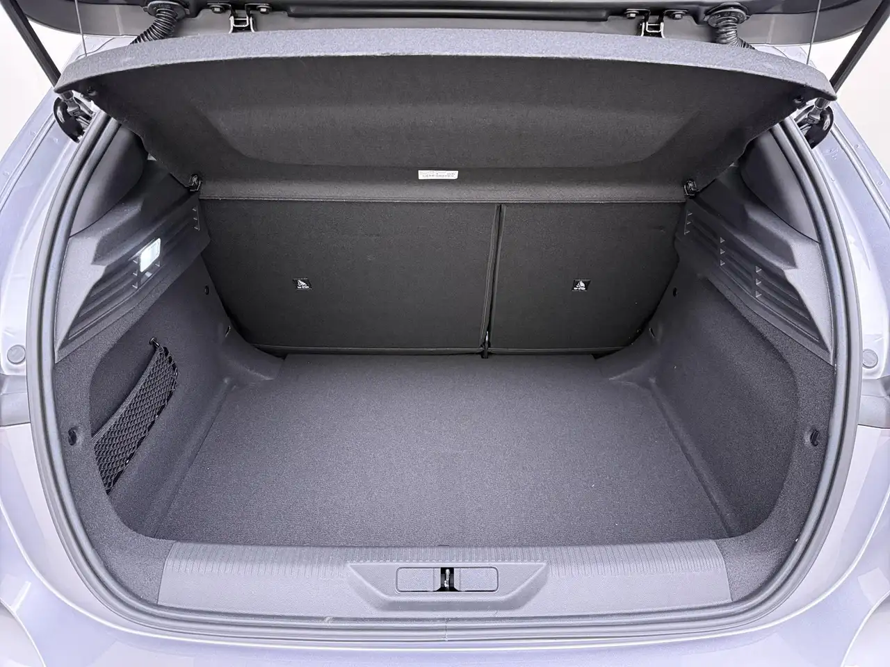 Peugeot 308 2026 — фото 11