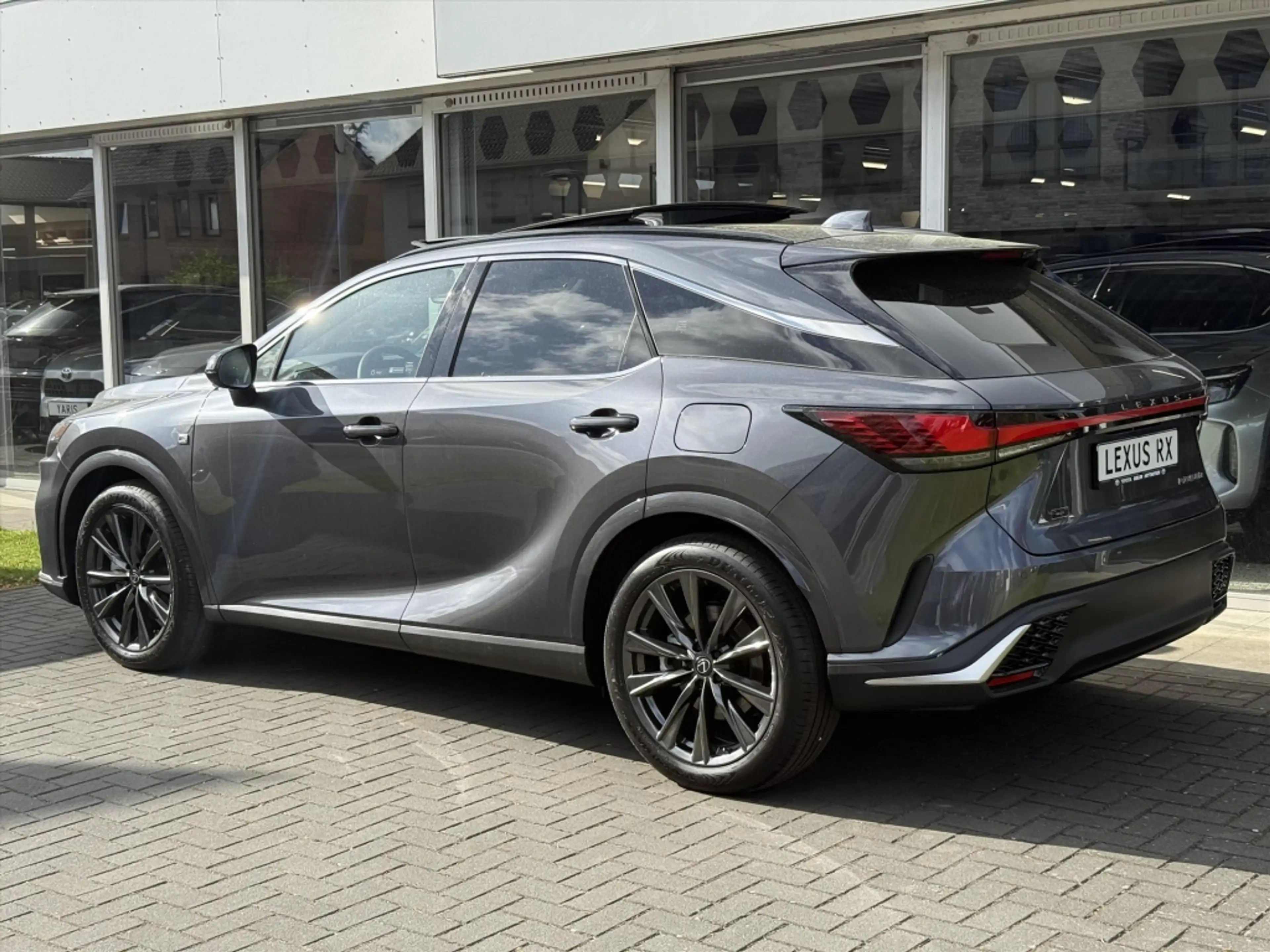 Lexus RX 450h 450h+ Plug-in AWD F Sport Design | Panoramadak, Le — photo 10