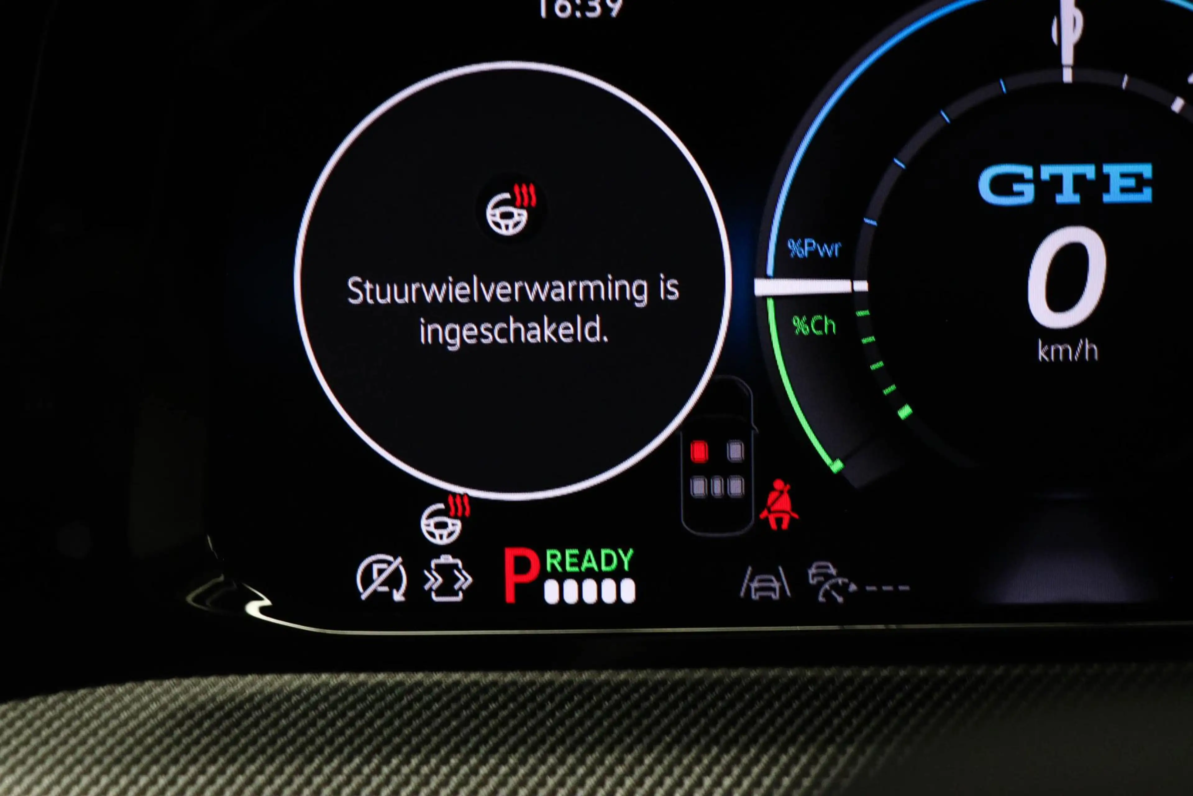 Volkswagen Golf GTE 1.5 eHybrid | LEDER | PANORAMADAK | HEAD UP | STOE — photo 6