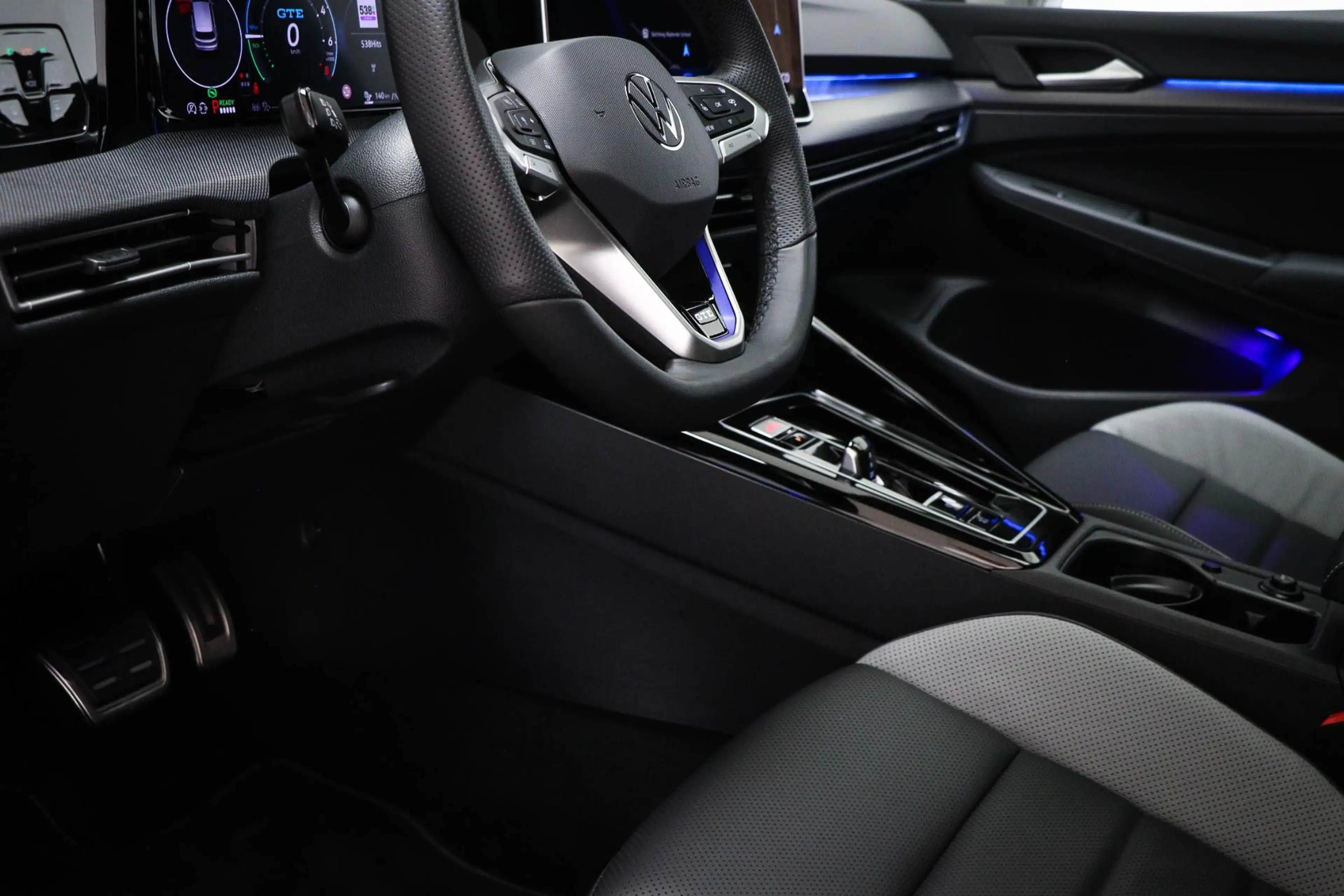 Volkswagen Golf GTE 1.5 eHybrid | LEDER | PANORAMADAK | HEAD UP | STOE — photo 33