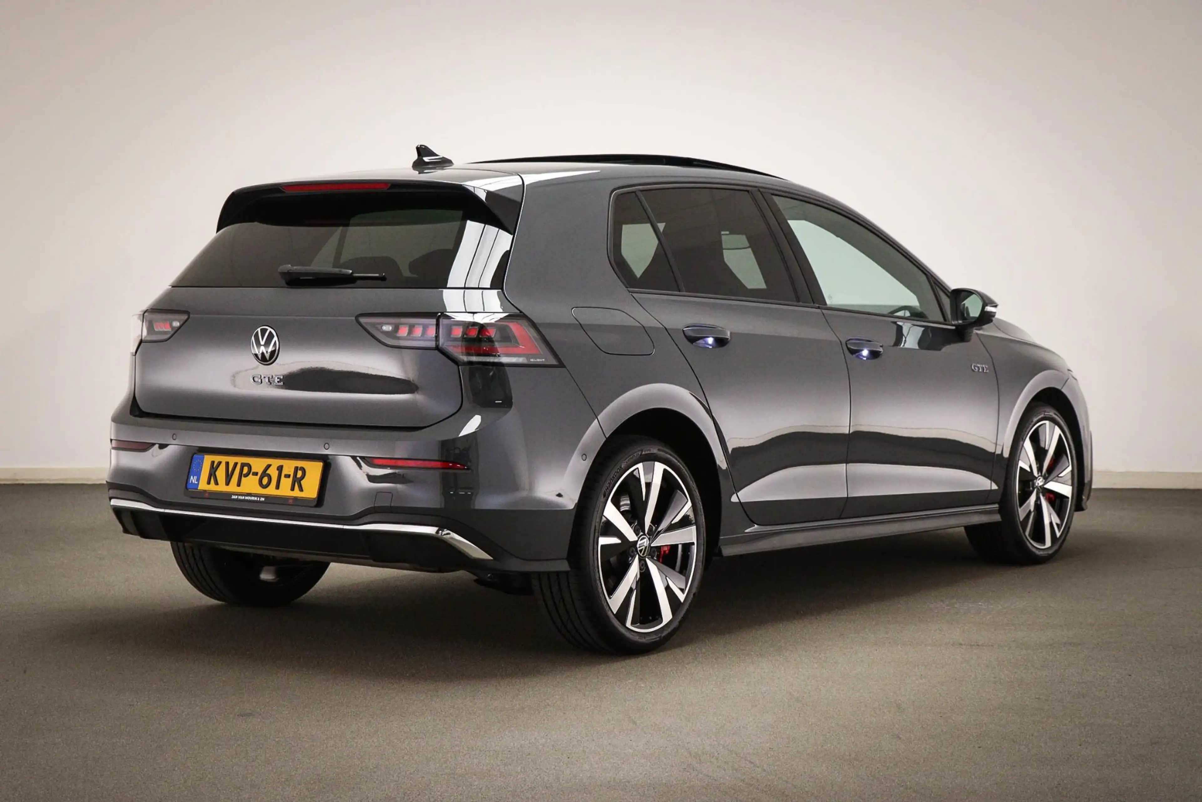 Volkswagen Golf GTE 1.5 eHybrid | LEDER | PANORAMADAK | HEAD UP | STOE — photo 2