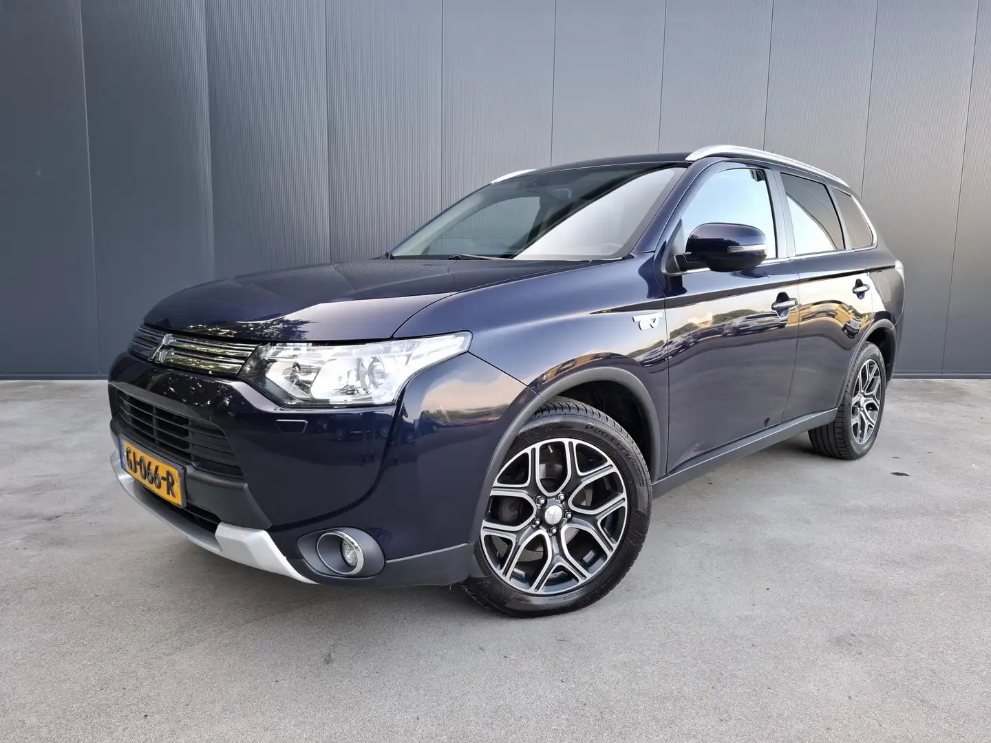 Mitsubishi Outlander 2.0 PHEV Limited Edition X-Line OPEN DAK CAMERA LE Bleu - 1