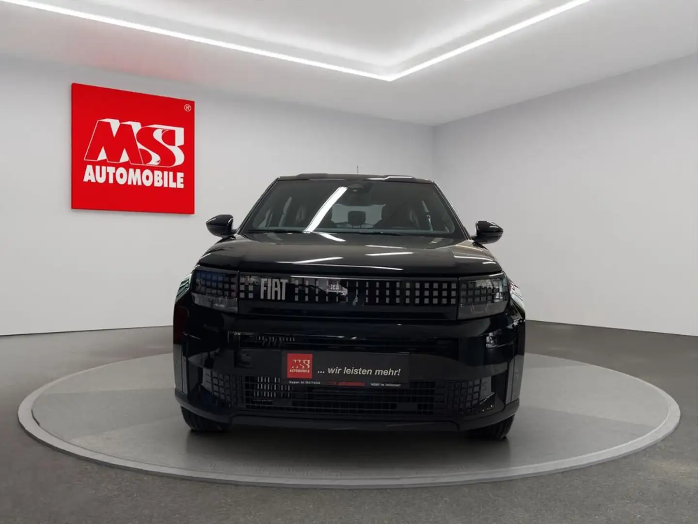 Fiat Grande Panda Hybrid mHEV 110 6-Gang eDCT Icon Schwarz - 2