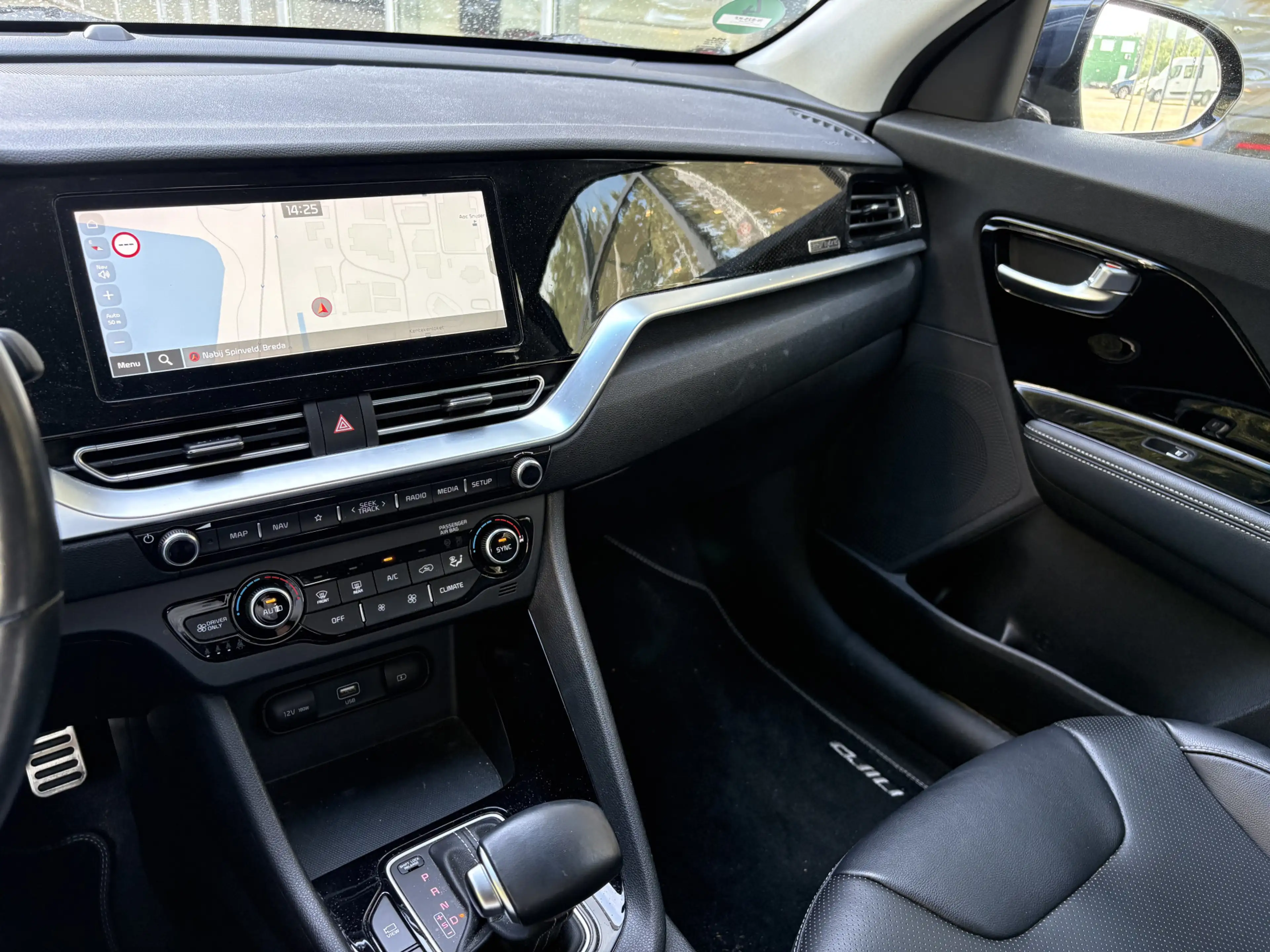 Kia Niro 1.6 GDi Hybrid DynamicPlusLine AUTOMAAT | Trekhaak — photo 7