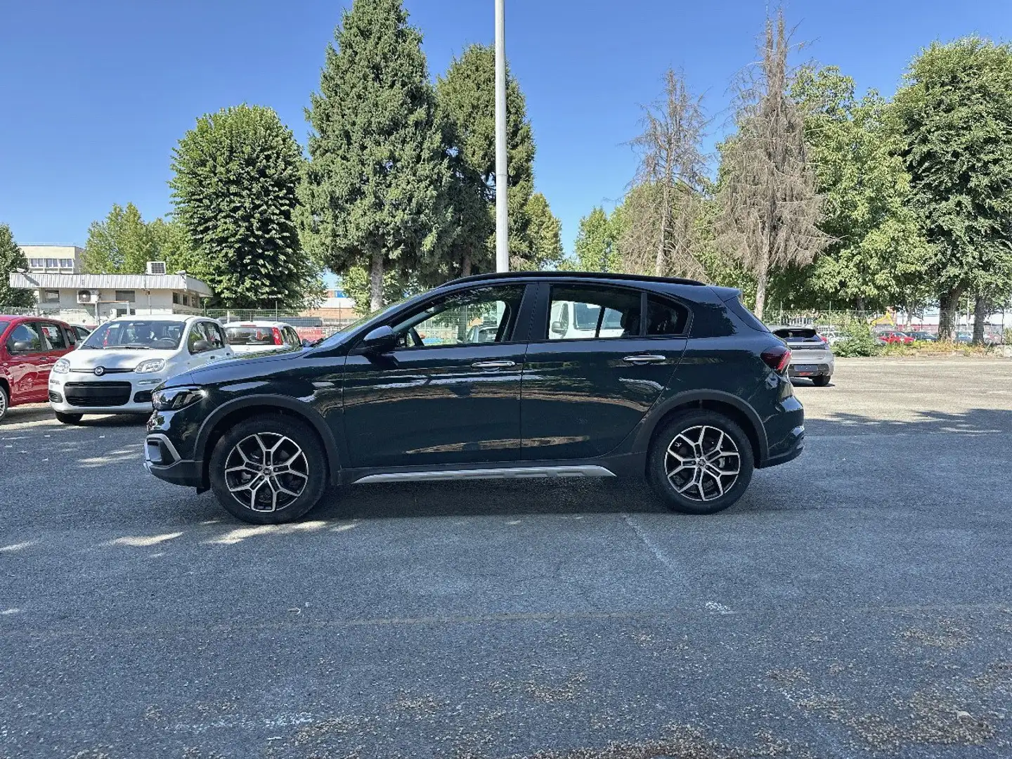 Fiat Tipo 1.5 T4 130cv Hybrid DCT Cross Verde - 2