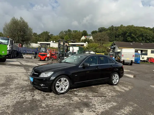 Mercedes-Benz C 220 Limosine BlueEfficiency Avangarde
