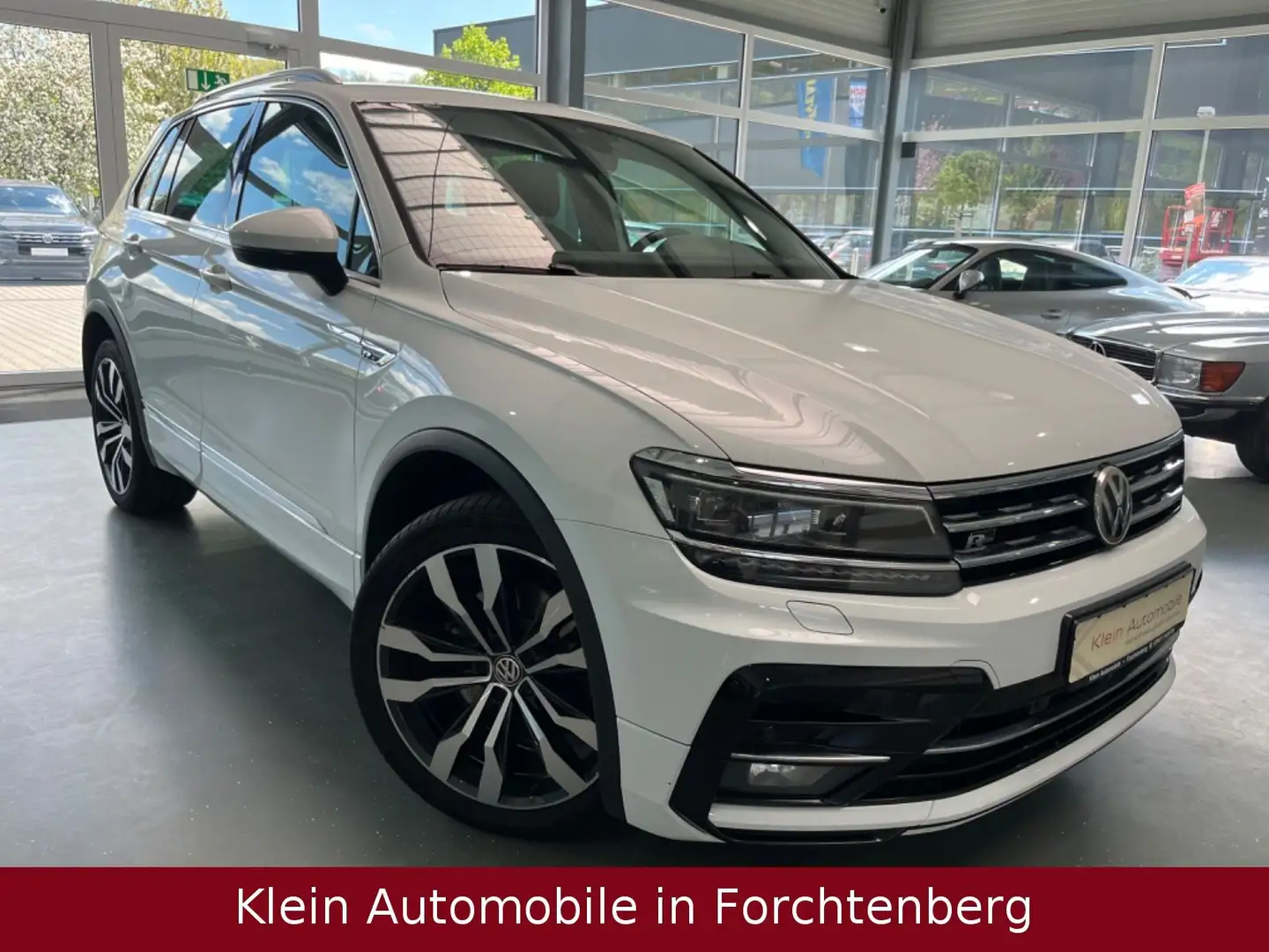 Volkswagen Tiguan 4Mot R-Line Navi LED Sthz ACC Virtual 20" Weiß - 1