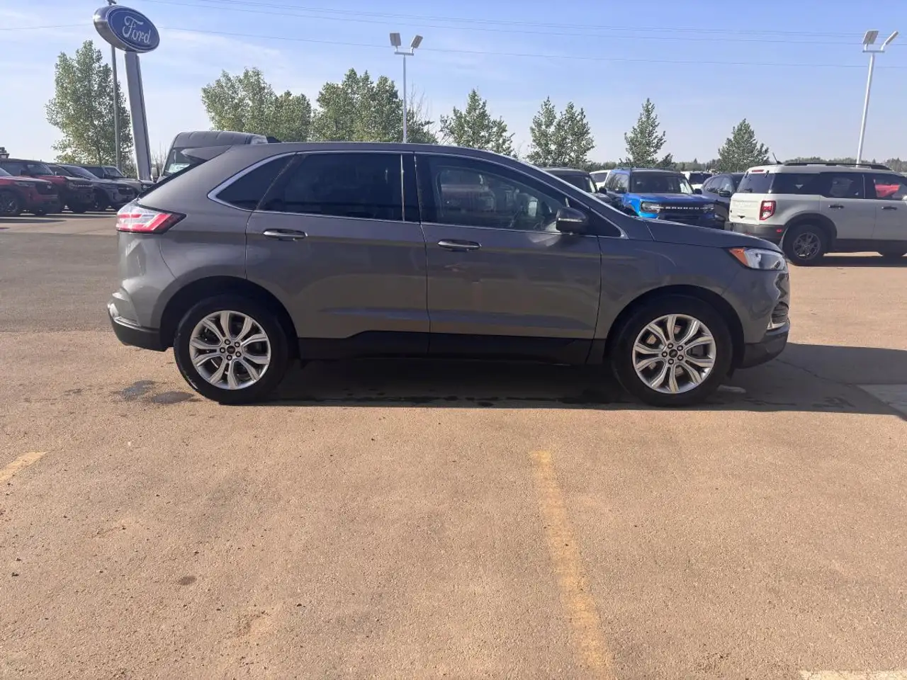 Ford Edge снимка Ford Edge
