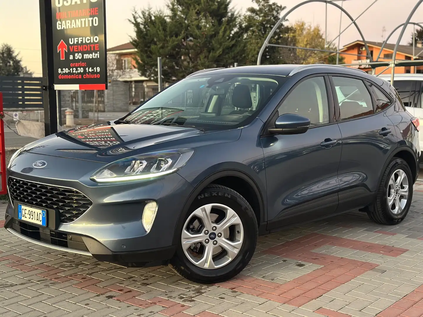 Ford Kuga Kuga 1.5 EcoBlue 120 CV aut. 2WD Titanium Business Bleu - 2