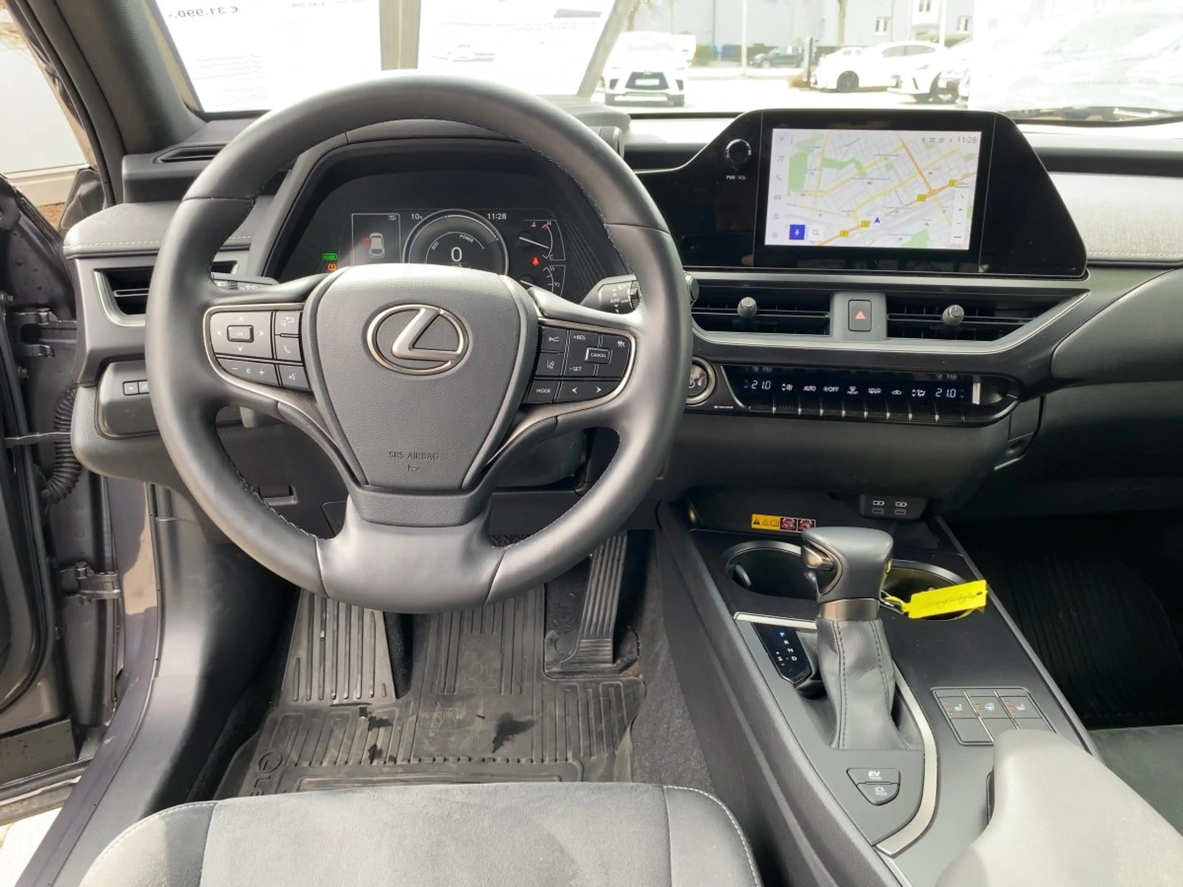 Lexus UX 250h UX 250 h Style Edition zuverlässiger Crossover — photo 13