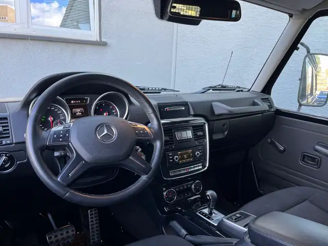Mercedes-Benz G-Class view 6