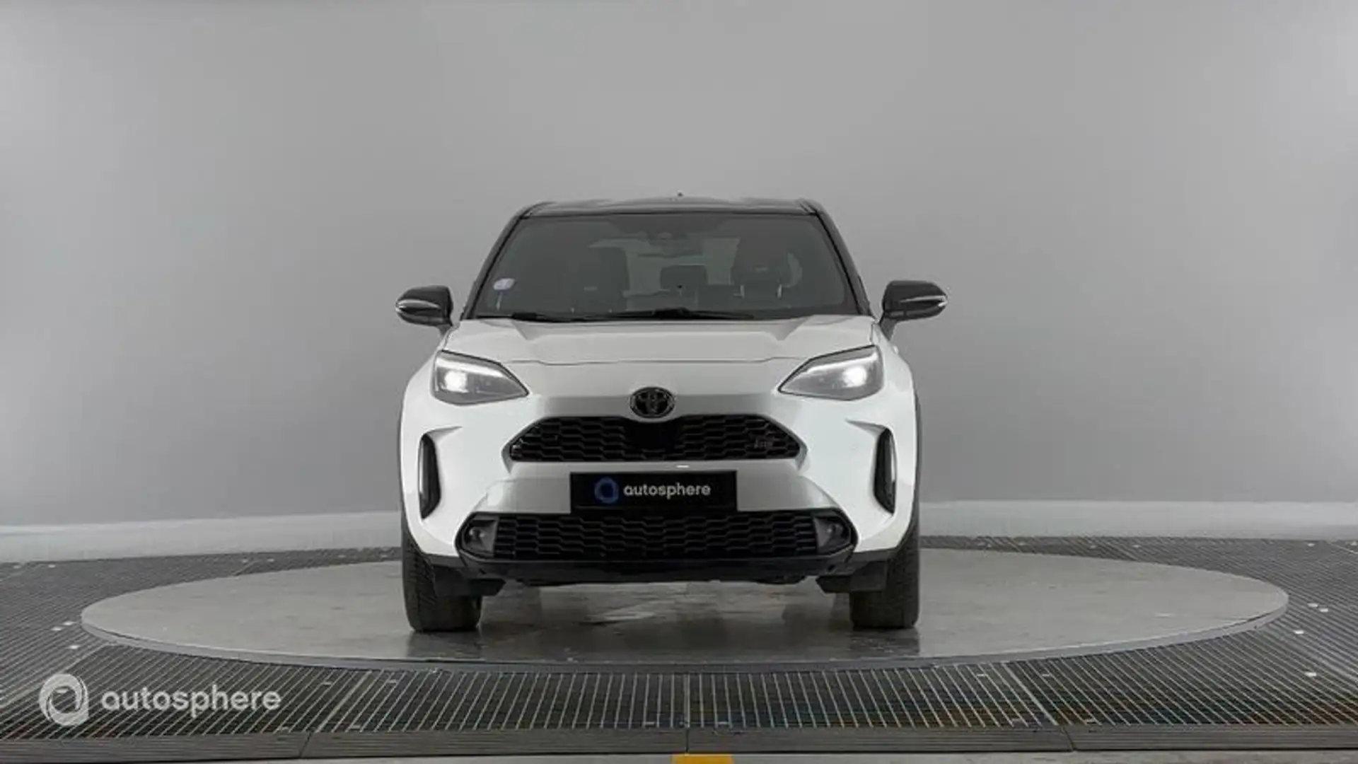 Toyota Yaris Cross 116h GR Sport MY22 - 2