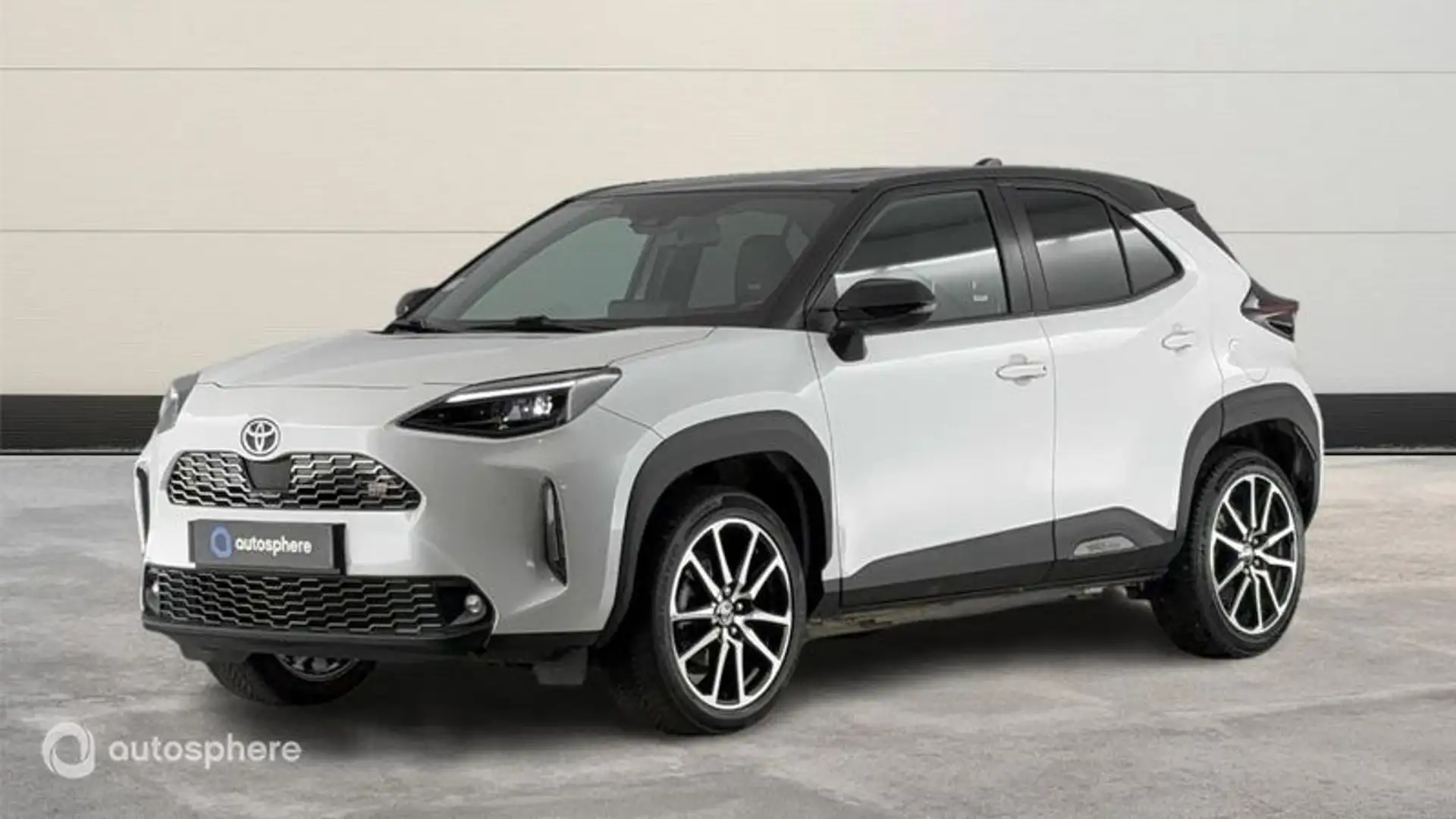 Toyota Yaris Cross 116h GR Sport MY22 - 1